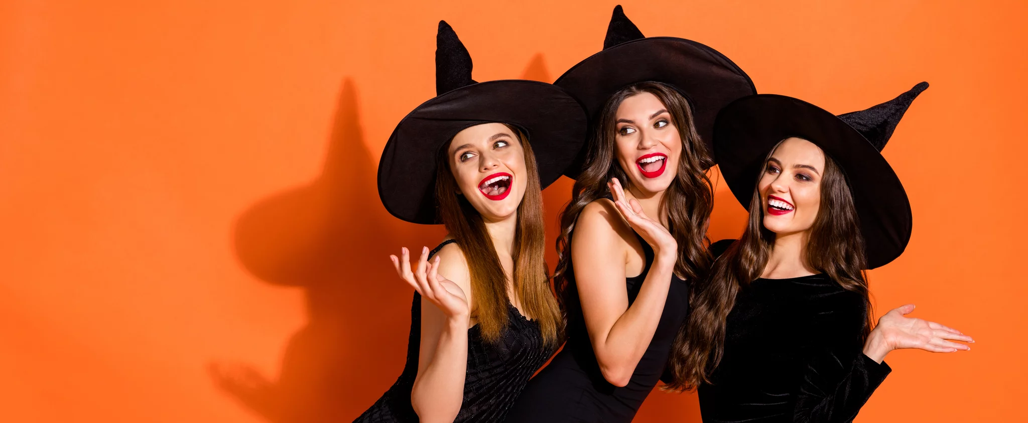 Devant 10 Devant -FETE EN FOLIE Soldes c 58